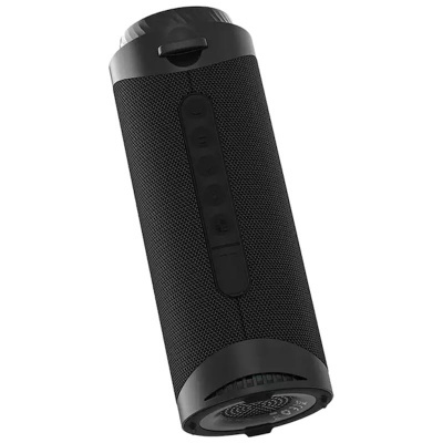 Coluna portátil preta cilíndrica com botões centrais e textura de tecido