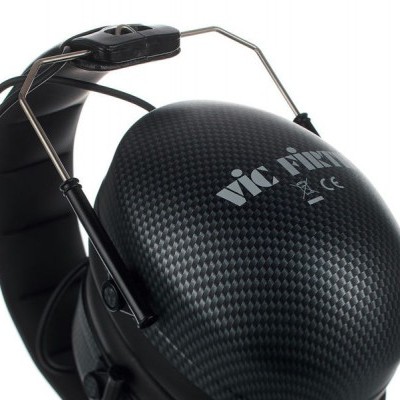 Auscultadores de proteção auditiva pretos com padrão fibra de carbono e arco metálico ajustável