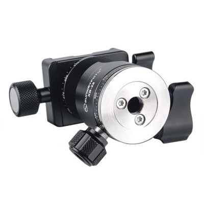 Suporte metálico preto e prateado com parafusos e botões de ajuste