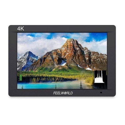 Monitor FEELWORLD 4K a mostrar paisagem de montanhas e lago