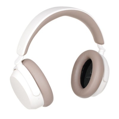 Auriculares over-ear brancos com almofadas cinza claro