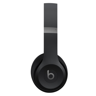 Auscultadores de diadema pretos Beats com logótipo 'b'