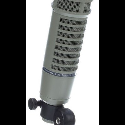 Microfone dinâmico cartão e suporte preto