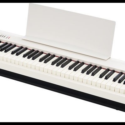 Piano digital branco Roland FP-30X com teclas