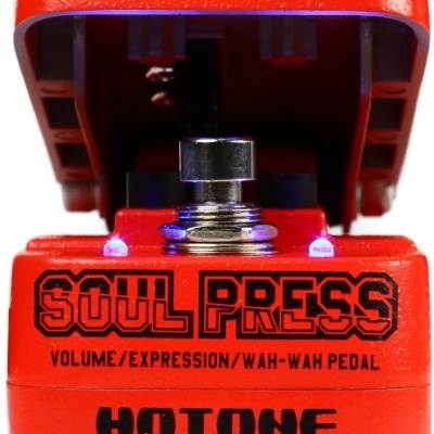 Pedal de guitarra vermelho Hotone Soul Press com texto preto