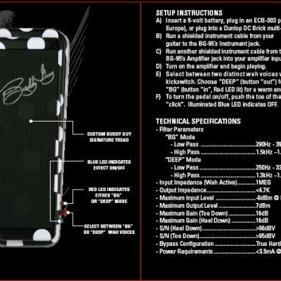 Pedal de efeitos BOSS FS-7 Dual Footswitch com instruções e especificações técnicas em fundo preto