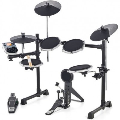 Bateria eletrónica preta com pads e pratos, pedal e controlador