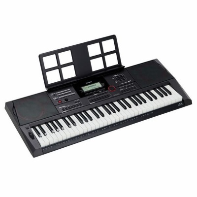 Teclado musical preto com 61 teclas e suporte para partituras