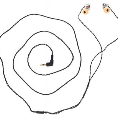 Auscultadores intra-auriculares com cabo preto torcido e pontas laranja e creme