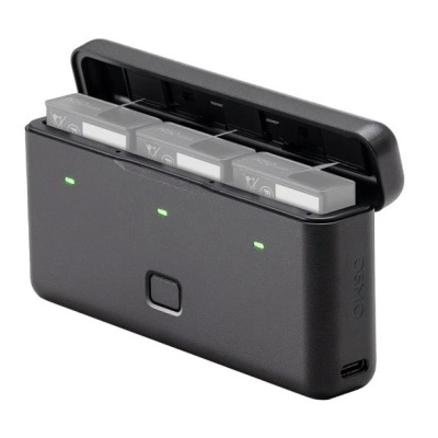Carregador portátil preto com três luzes LED verdes e baterias internas