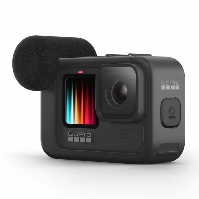 Câmara GoPro preta com microfone de espuma preta e ecrã colorido frontal
