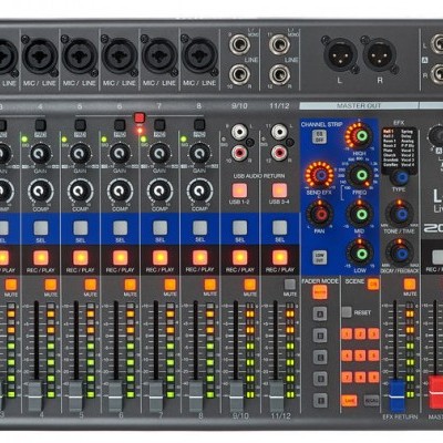 Mesa de mistura Zoom L-12 LiveTrak cinza com múltiplas entradas e ecrã LCD