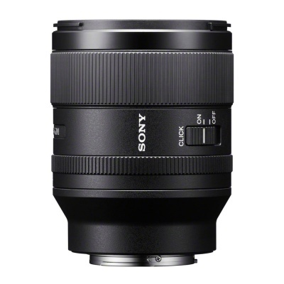 Objetiva fotográfica preta Sony com interruptor e textura ranhurada