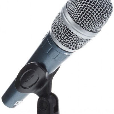 Microfone Shure MB-2 com suporte, corpo azul e grelha metálica prateada