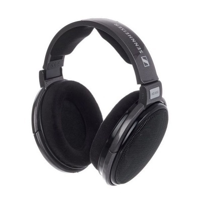 Auriculares circum-aurais Sennheiser HD 555 pretos com almofadas de tecido