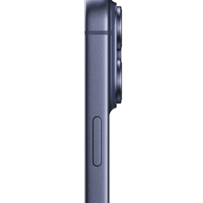 Smartphone azul escuro visto de lado com botão e lente tripla da câmara