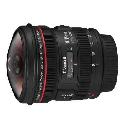 Objetiva Canon Zoom Lens EF 8-15mm 1:4 L Fisheye Ultrasonic preta com anel vermelho.