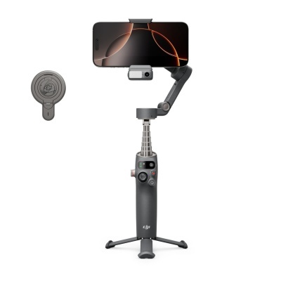 Suporte estabilizador DJI OM 6 com smartphone e tripé