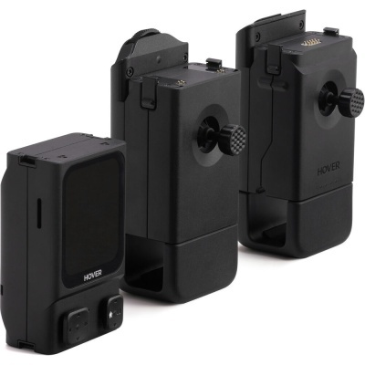 Dispositivos eletrónicos pretos HOVER com botões, sobre fundo branco