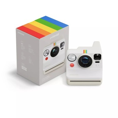 Câmara instantânea Polaroid branca com detalhes coloridos e pacote correspondente