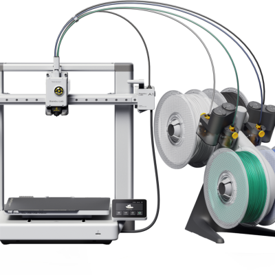 Impressora 3D Bambu Lab com filamentos coloridos