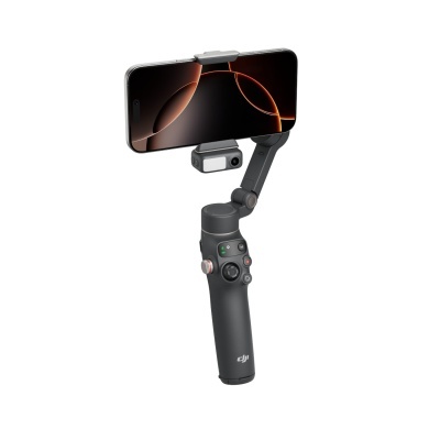 Gimbal estabilizador DJI com smartphone preso