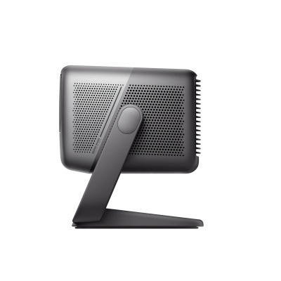 Computador all-in-one preto com ventoinhas e base integrada