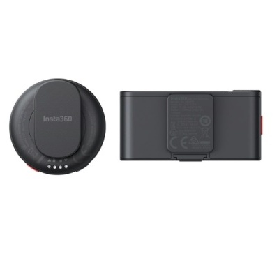 Dispositivos Insta360 preto em fundo branco