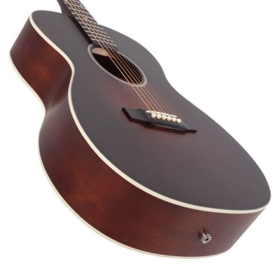 Guitarra acústica de corpo grande em madeira castanha com contorno branco