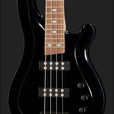 Baixo elétrico preto com braço de madeira clara e quatro cordas
