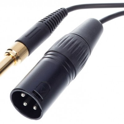 Cabo adaptador com conector XLR macho e conector jack 6,35 mm
