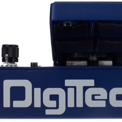 Pedal de efeitos para guitarra azul DigiTech com botão preto