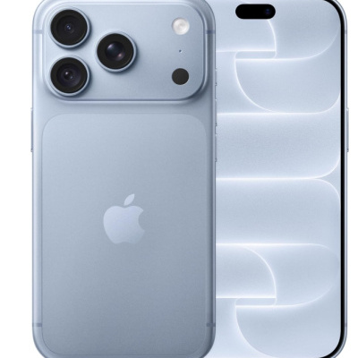 Smartphone Apple iPhone cinza com três câmaras e ecrã iluminado