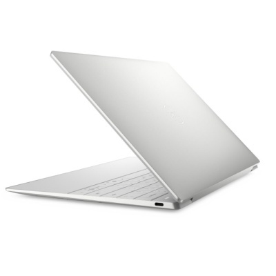 Computador portátil Dell prata aberto parcialmente