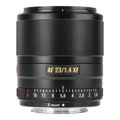 Objetiva fotográfica preta com marcações e inscrição AF 23/1.4 XF