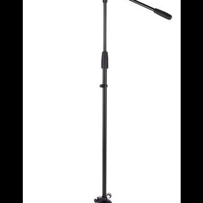 Suporte de microfone preto ajustável com tripé e alavanca de ajuste