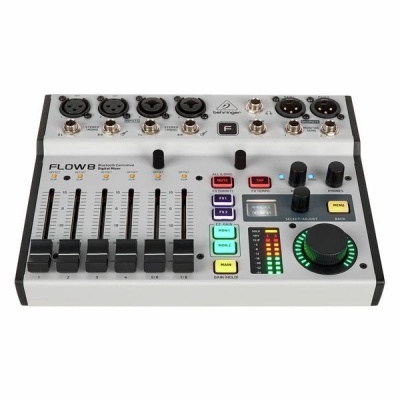 Mesa de mistura áudio digital Behringer FLOW 8 cinza e preto com botões e faders