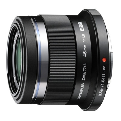 Objetiva fotográfica preta Olympus Digital 45 mm 1:1.8