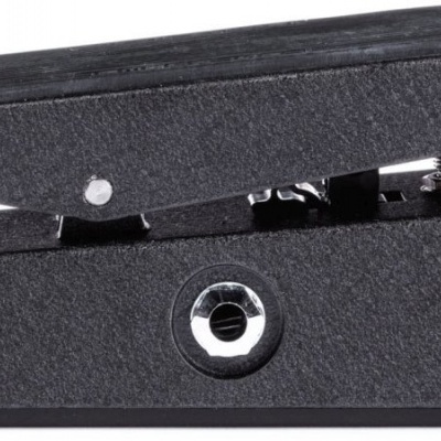 Pedal de efeito musical preto texturizado com entrada de jack