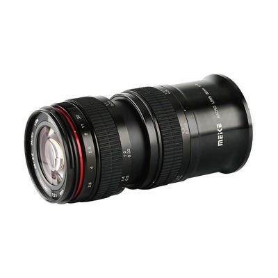 Objetiva fotográfica preta com texto Meike Macro 60mm F2.8