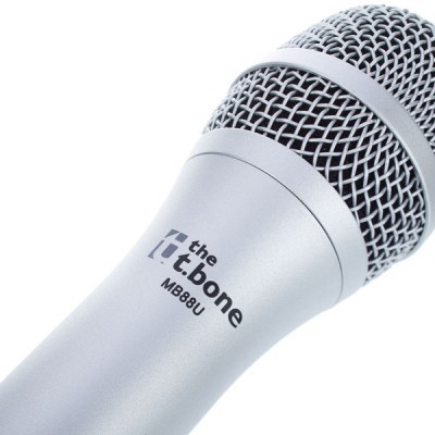 Microfone dinâmico prateado com texto the t.bone MB88U