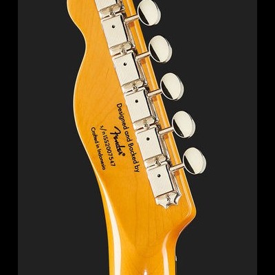 Cabeça de guitarra elétrica de madeira clara com cravelhas cromadas e texto Fender