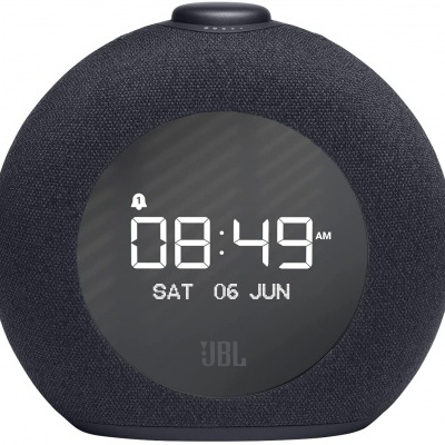 Relógio digital redondo preto com visor digital da JBL