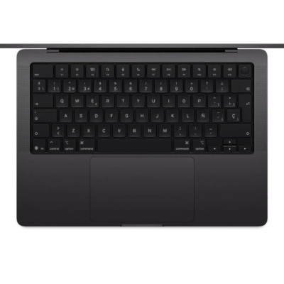 Computador portátil preto com teclado QWERTY em português visto de cima