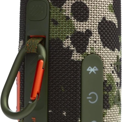 Coluna de som portátil camuflada com carabina