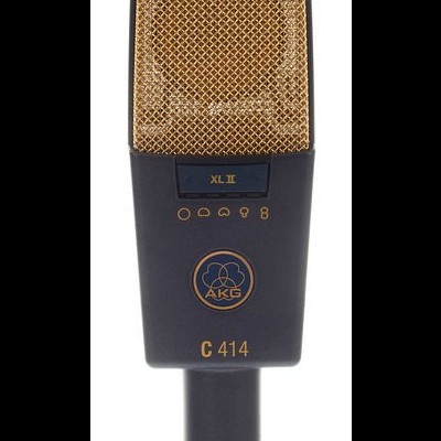 Microfone AKG C414 XL II preto com grelha dourada