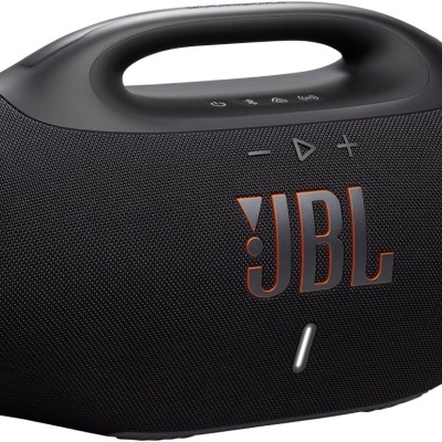 Coluna portátil JBL preta com logótipo laranja e botões de controlo