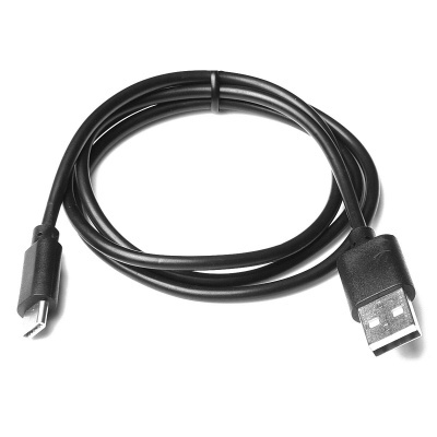 Cabo USB preto com conector USB tipo A e micro USB