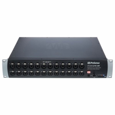 Interface de áudio PreSonus StudioLive 24R preta com várias entradas XLR