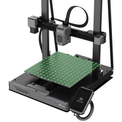 Impressora 3D preta com placa iluminada e ecrã tátil